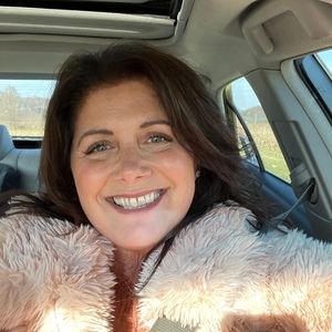 Meet your Posher, Paula